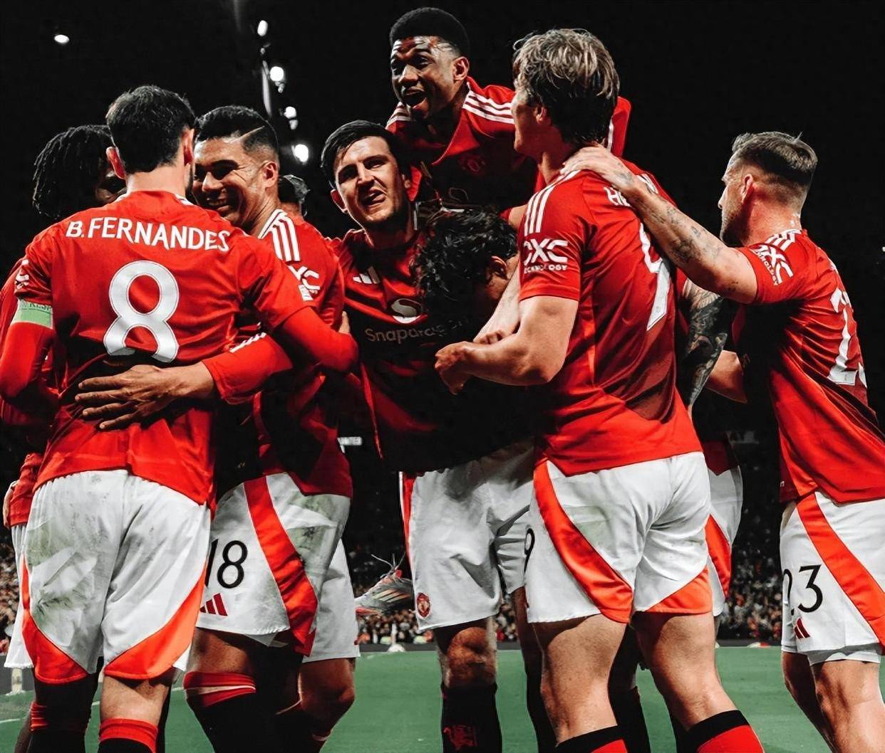 曼联门将神扑多球，力保球队不败