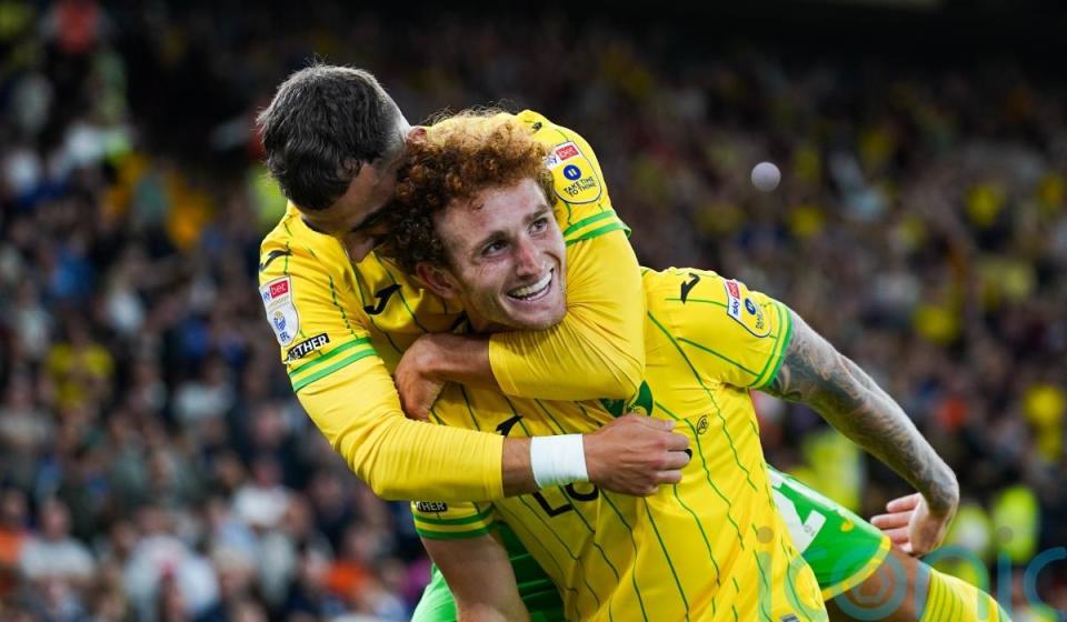 包含沃特福德取得胜利，挽回连败势头的词条